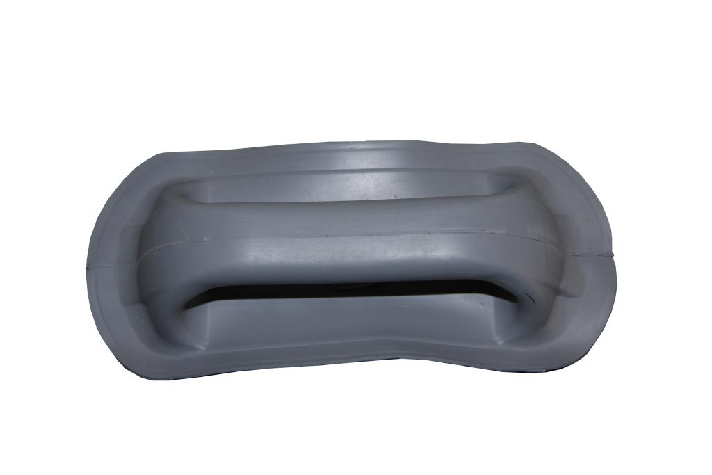 Rear carrying handles – Costa Marine